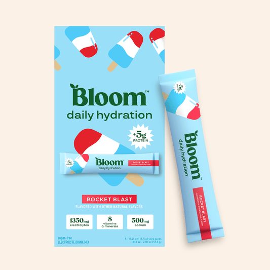 daily-hydration-sticks-d8 dailyhydration_RB_01_c604357d-be9c-44ab-8488-b4511e618f3b.png